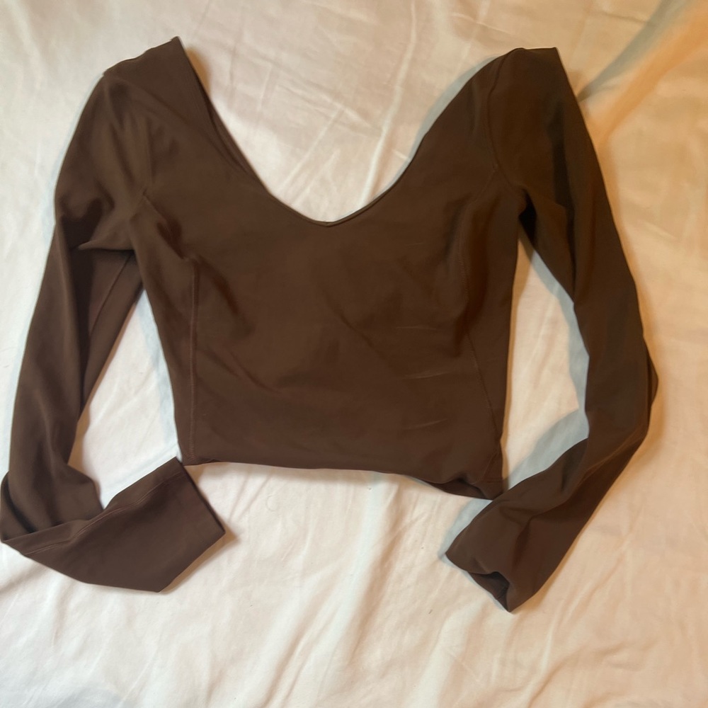 Lululemon brown long-sleeve crop top